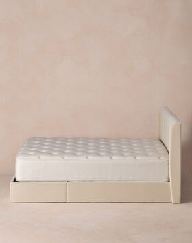 Heavenly Bed Mattress thumbnail number 4